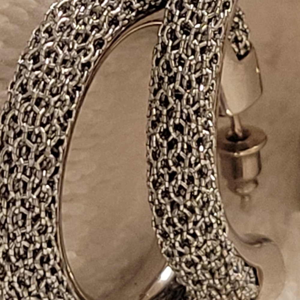 Elegant Silver Mesh Hoop Earrings - Picture 8 of 11